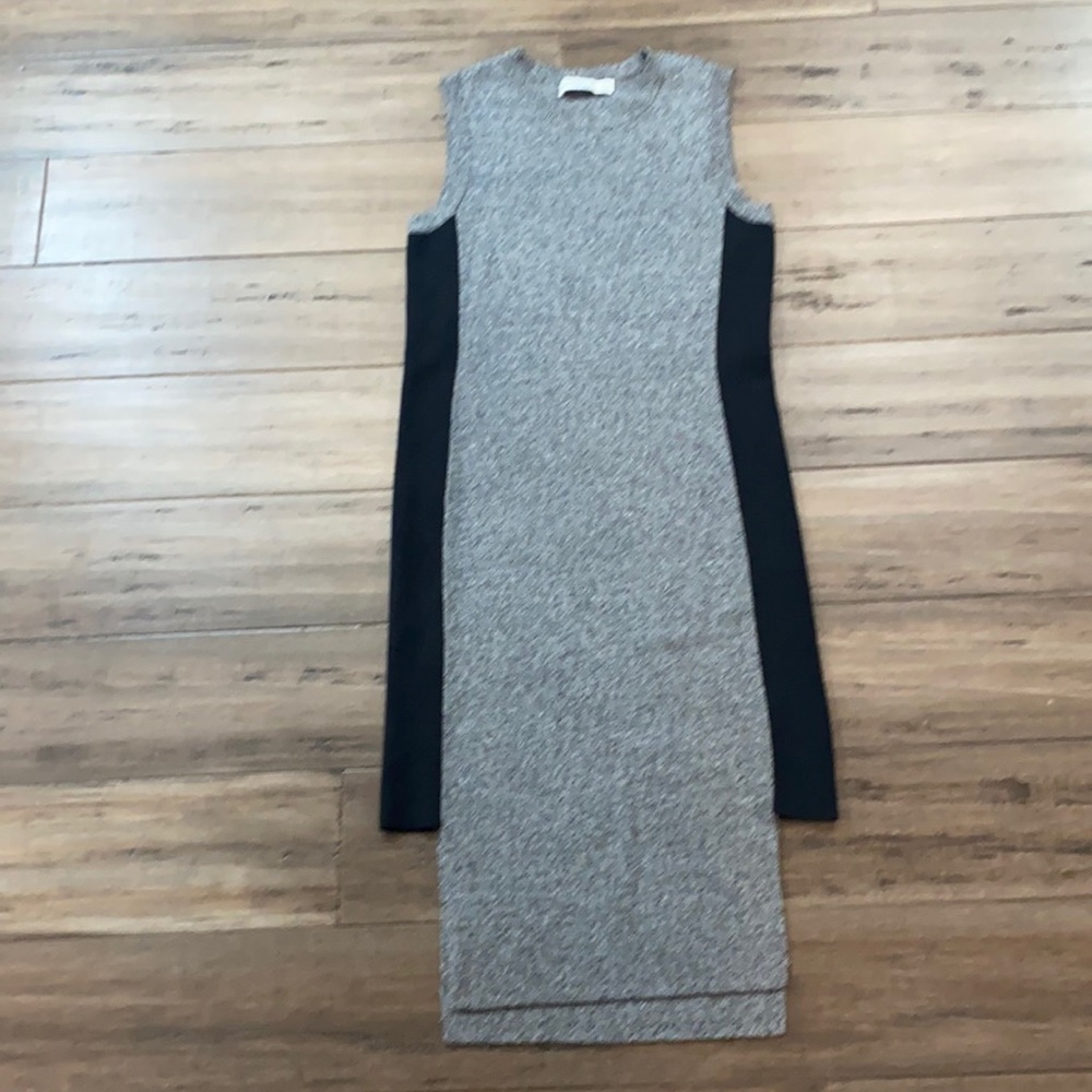 Summer‎ & Sage sleeveless sweater dress